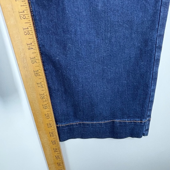 Time and Tru Womens Size 10 Wide Leg Cropped Jeans Dark Blue Exposed Button Fly - Picture 5 of 8